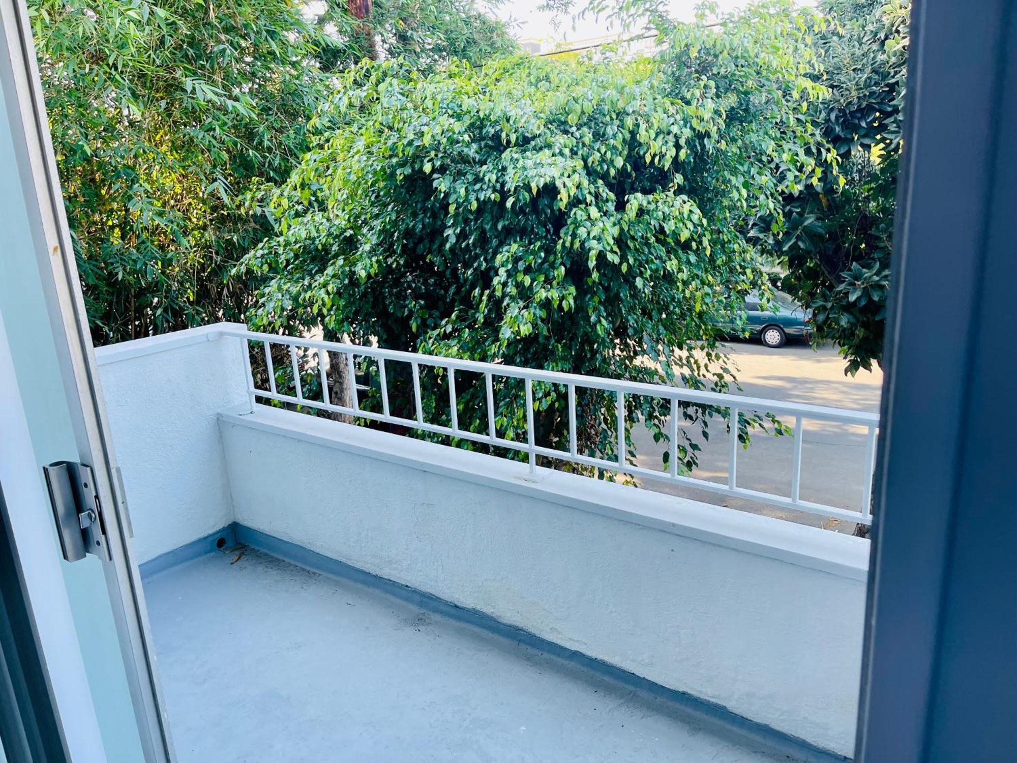 Apartamento Modern Spacious & Bright 2bedroom W Balcony In Prime West La *